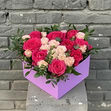 Цветочная композиция из Розы в коробке в Ямуге