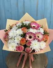 Букет цветов из:  Розы, Герберы и Хризантемы в Ямуге