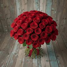 Букет 55 Красных роз Фридом #REPLACE_PRED# Ямуге