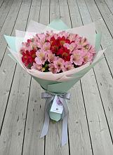Букет цветов из:  Альстромерии в Ямуге