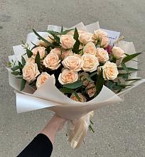 Букет Кремовые розы Латте в Ямуге