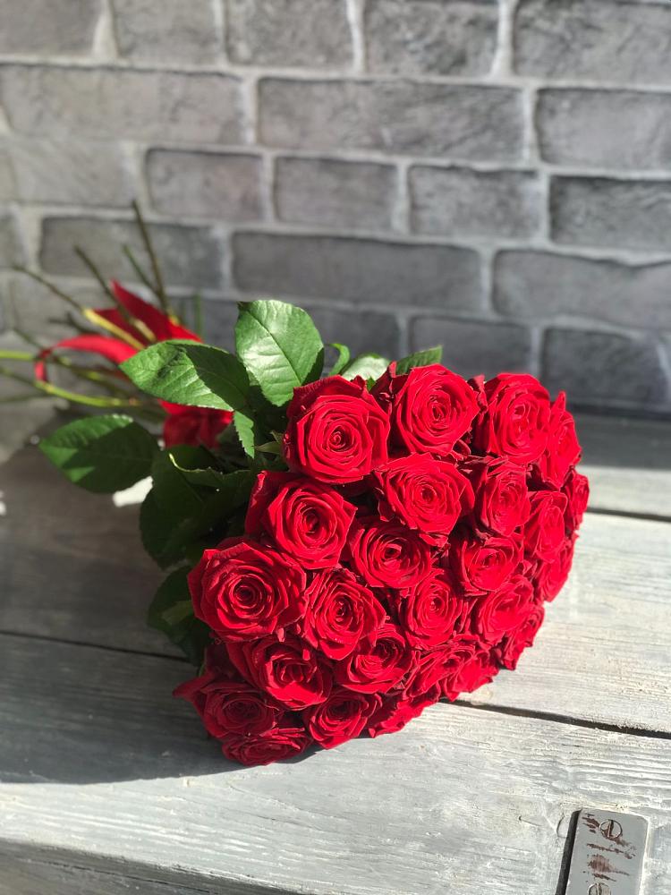 Букет Красные розы Фридом в Ямуге