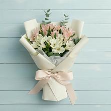 Букет цветов из:  Альстромерии в Ямуге