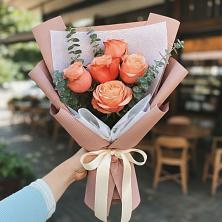 Букет цветов из:  Розы в Ямуге