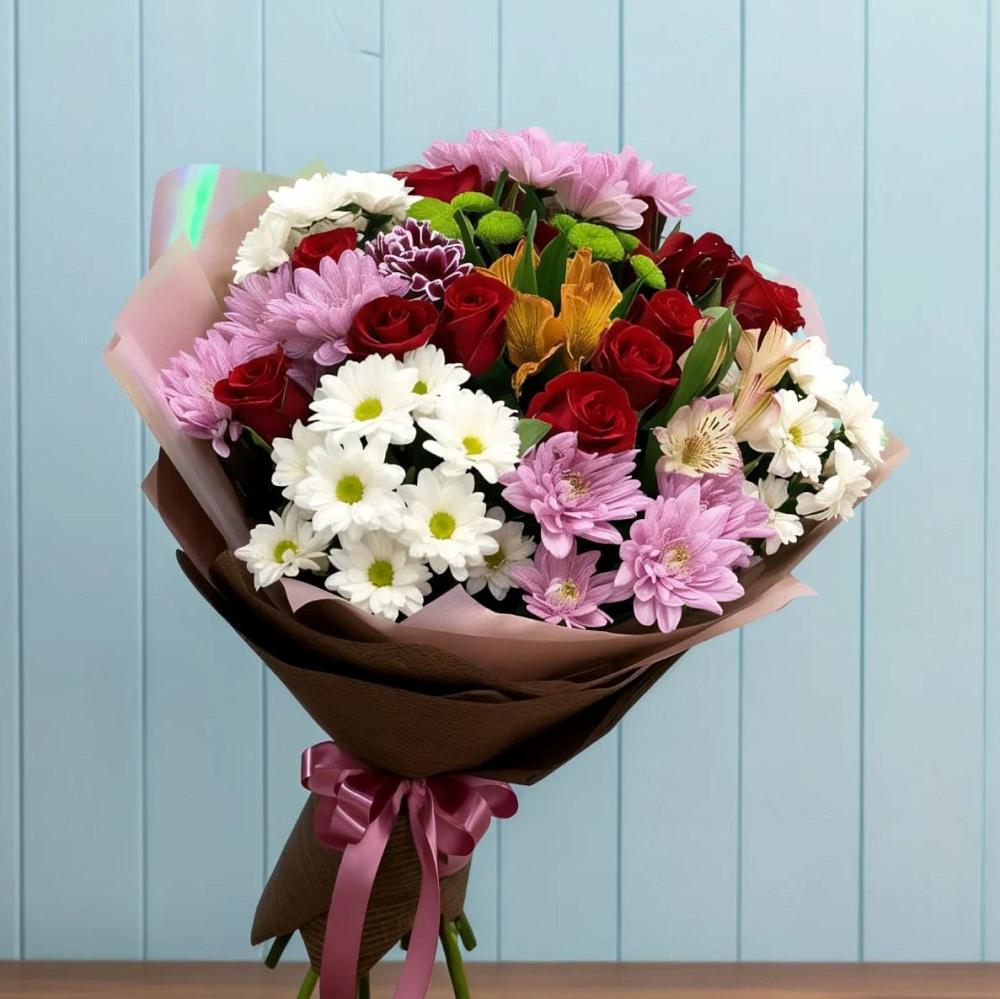 Букет цветов из: Розы, Хризантемы и Альстромерии в Ямуге