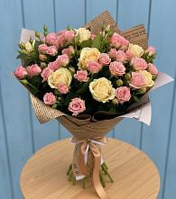 Букет цветов из:  Розы в Ямуге