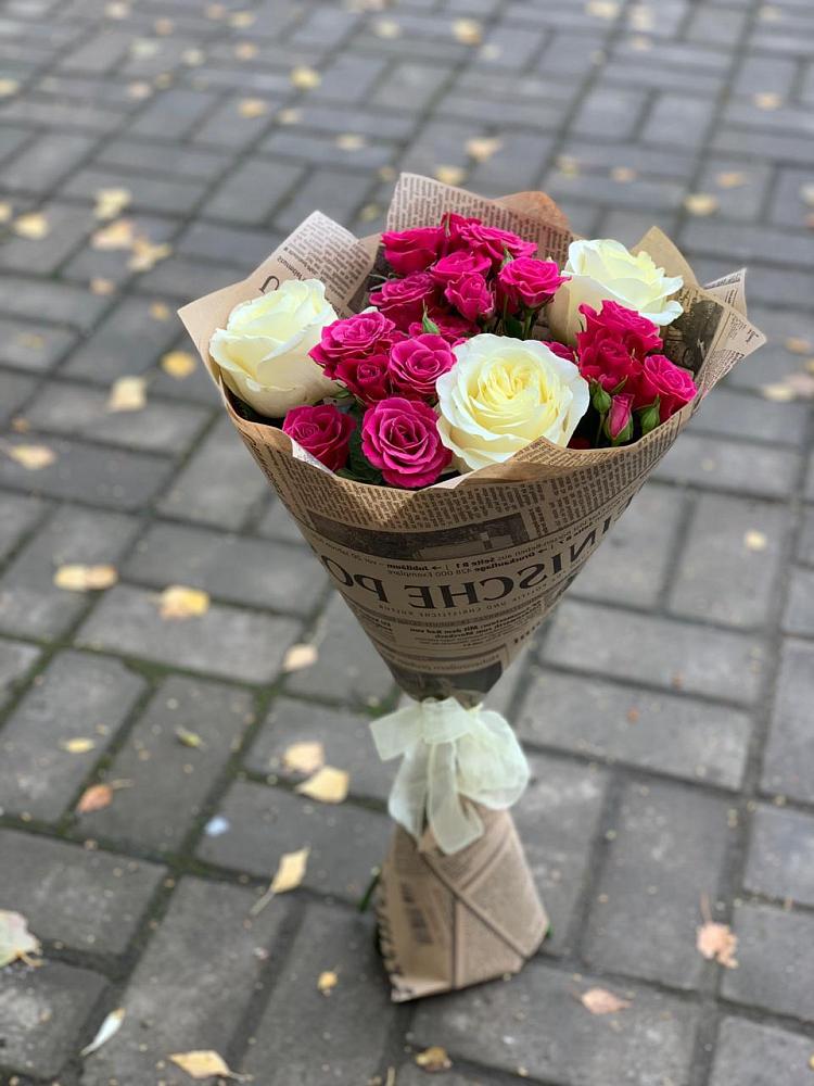 Букет цветов из: Розы в Ямуге
