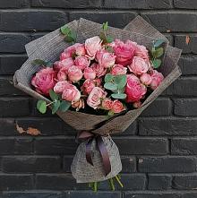 Букет цветов из:  Розы в Ямуге